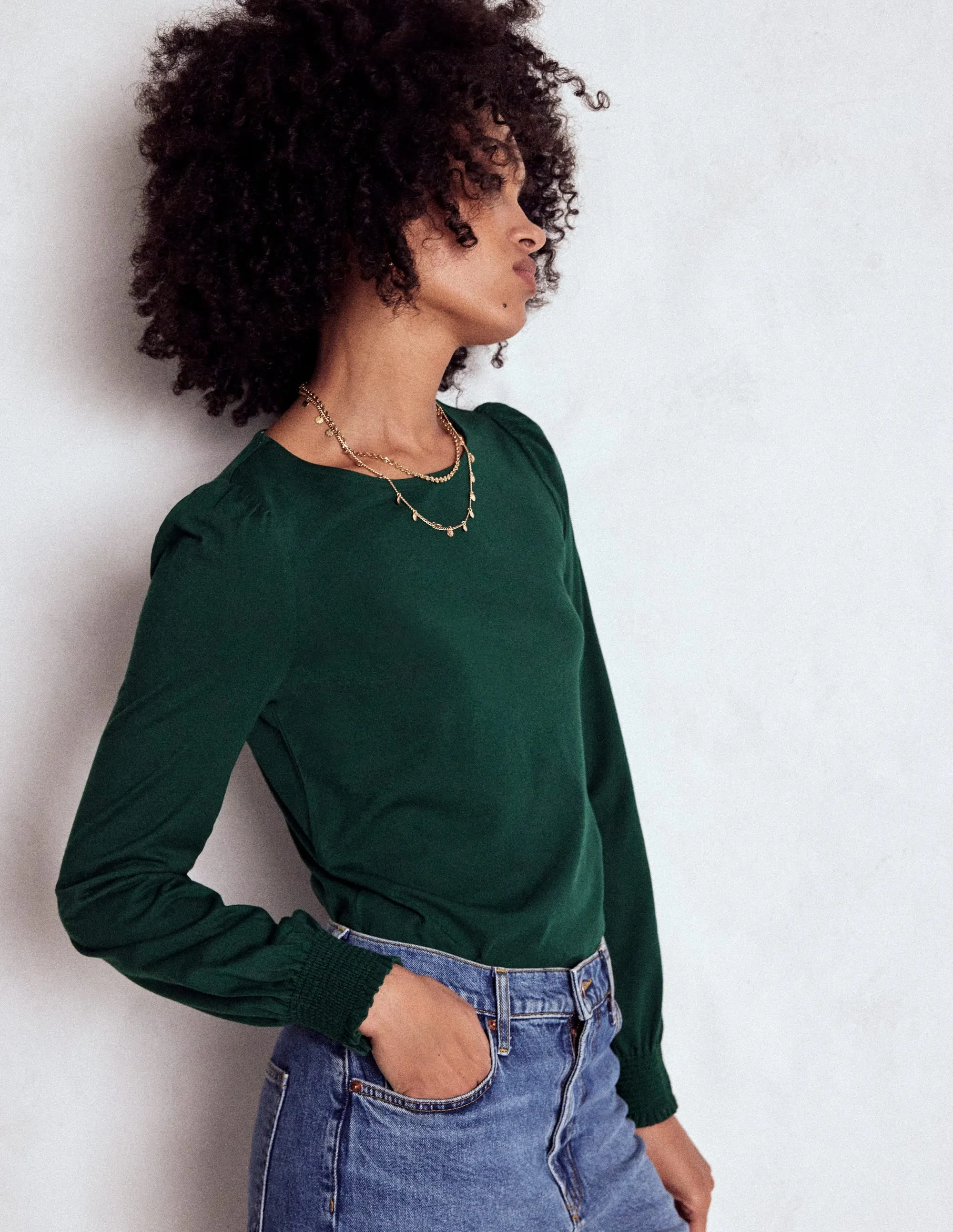 OdorControl Breathable Design Smocked Cuff Supersoft Top-Green Pine