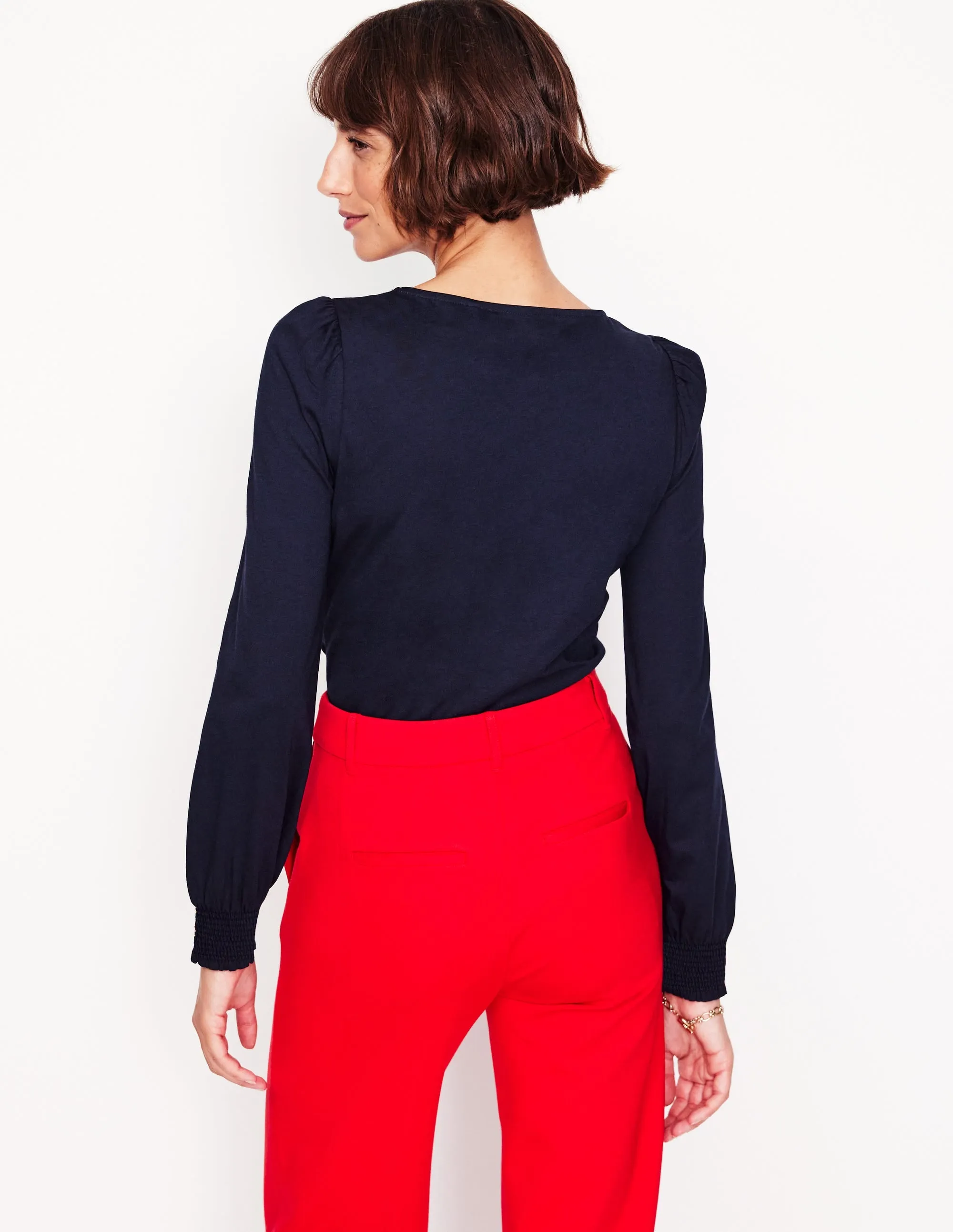 Smocked Cuff Supersoft Top-Navy Architectural Tailoring Active Design