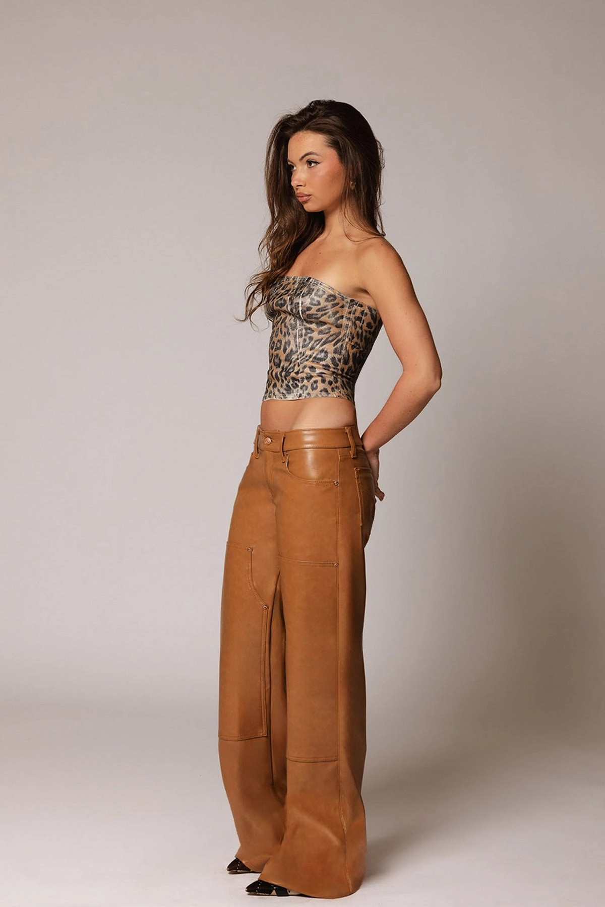 UVProtection Travel Ready Fit TLC Austin / Saddle Brown