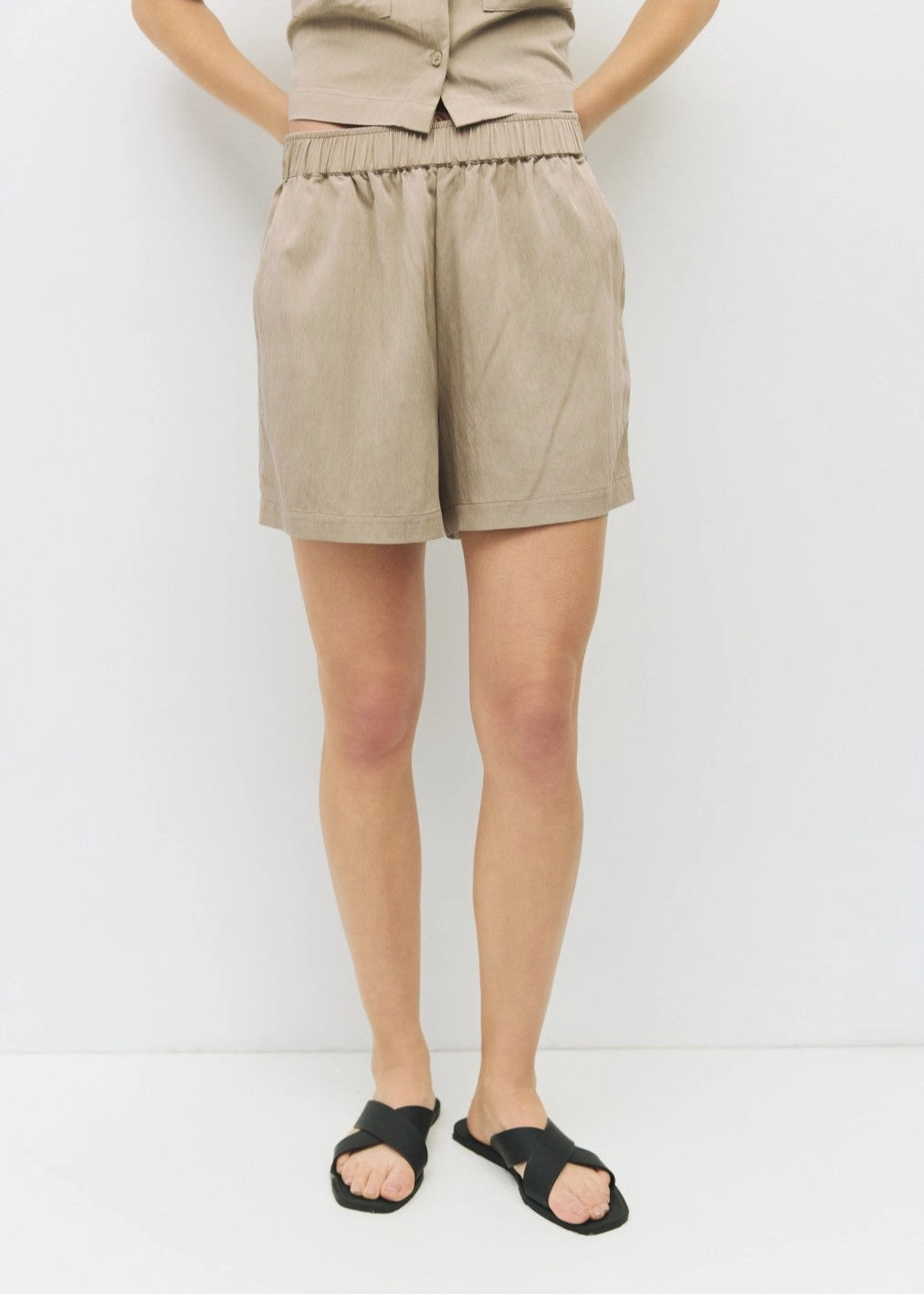 MARION RELAXED SHORTS men's fashion