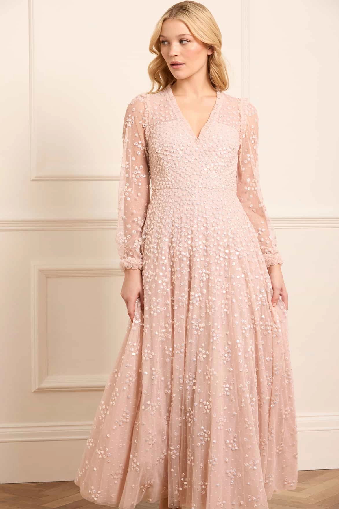 Playful design piece Leila Dot V-Neck Ankle Gown