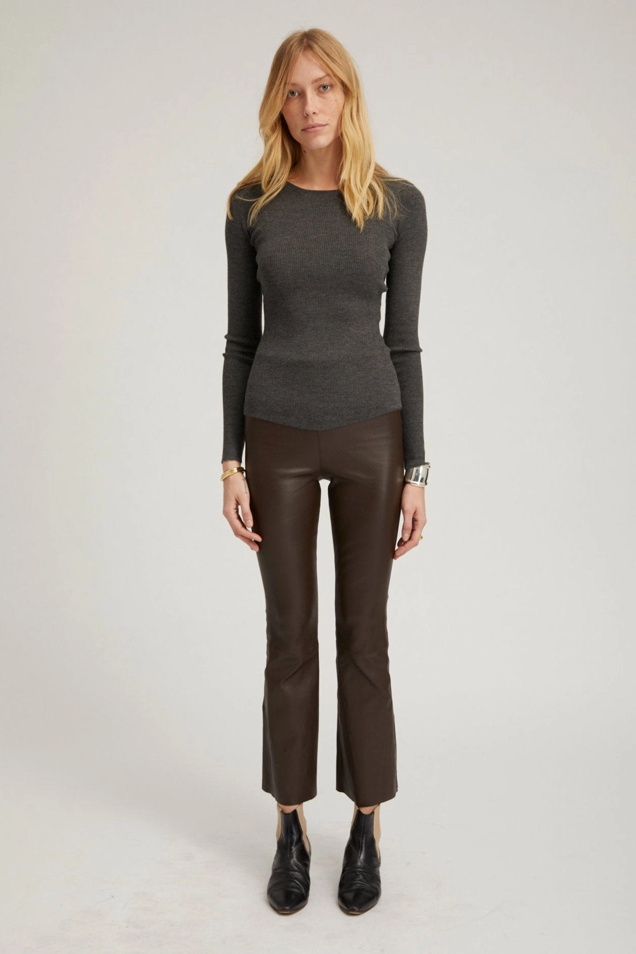 Cozy Layers Airy Feel Americano Leather Ankle Flare