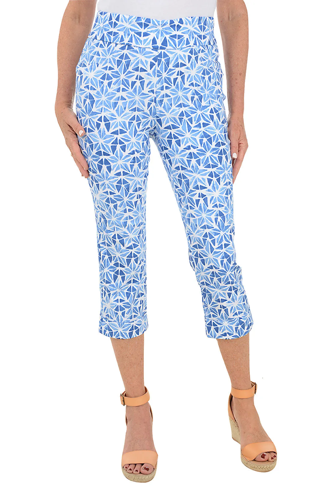 Movement Ease Star Print Pull-On Crop Pant