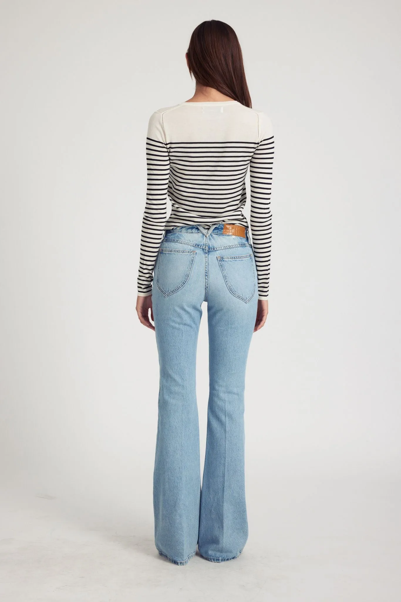 Striped Ivory Cashmere Fitted Crew Neck Sweater VersatileLayering Hybrid Fabric Blend