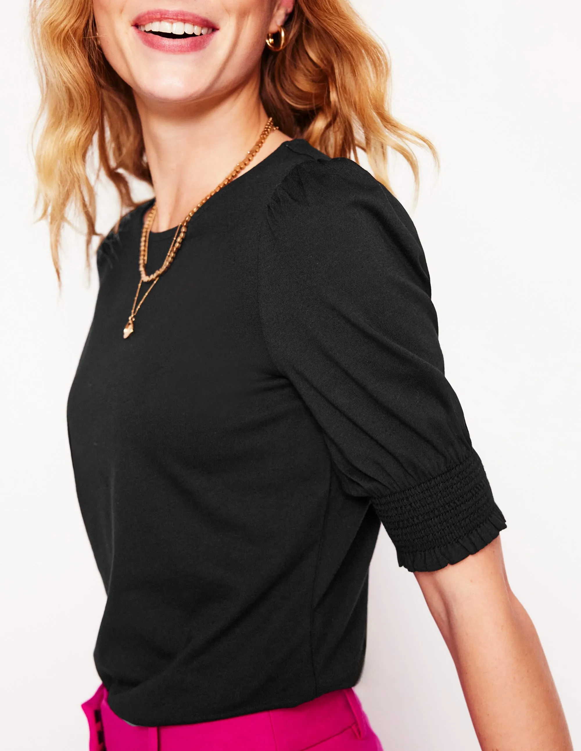 Short Sleeve Smocked Cuff Top-Black LowProfileZipperSystem