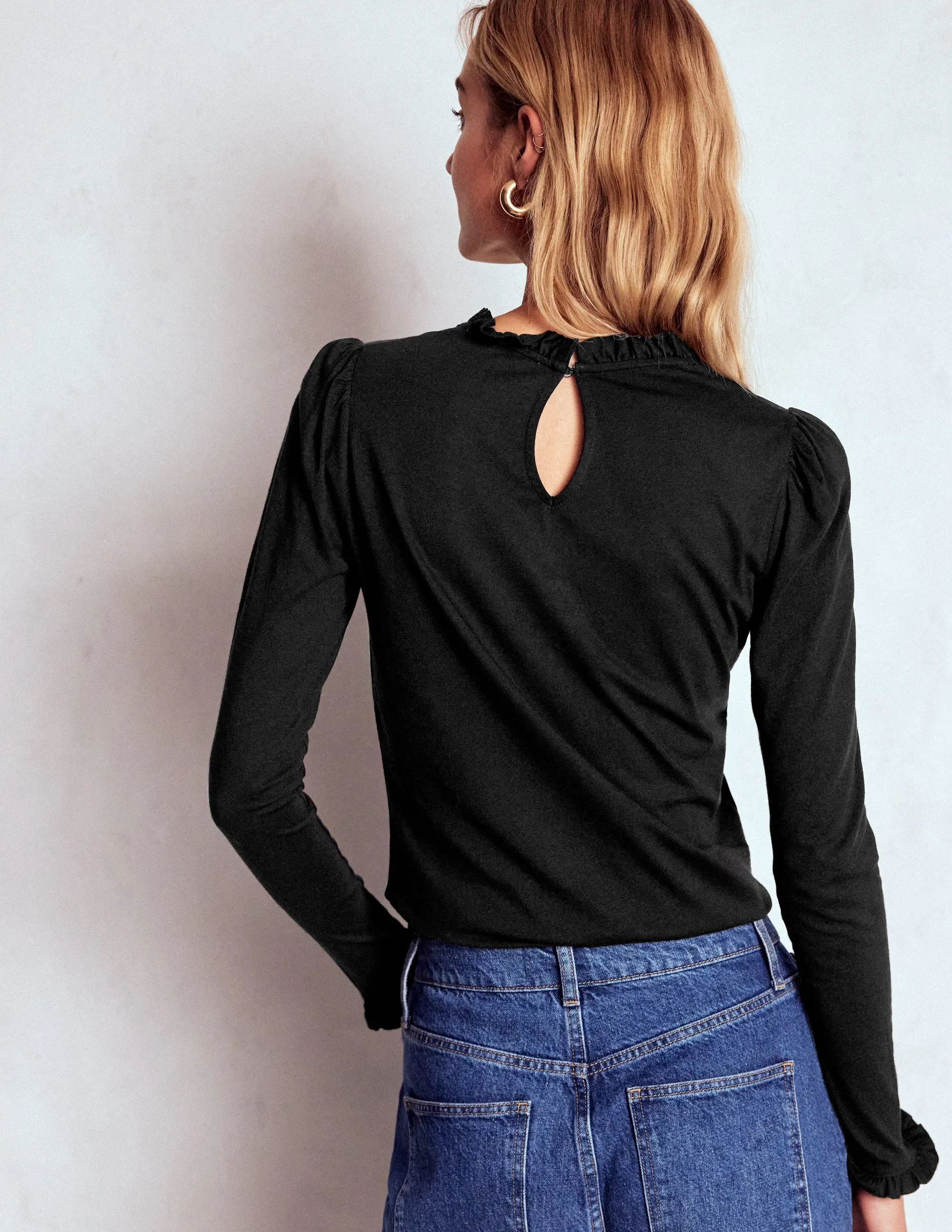Supersoft Frill Detail Top-Black DurableStitching Fun Design