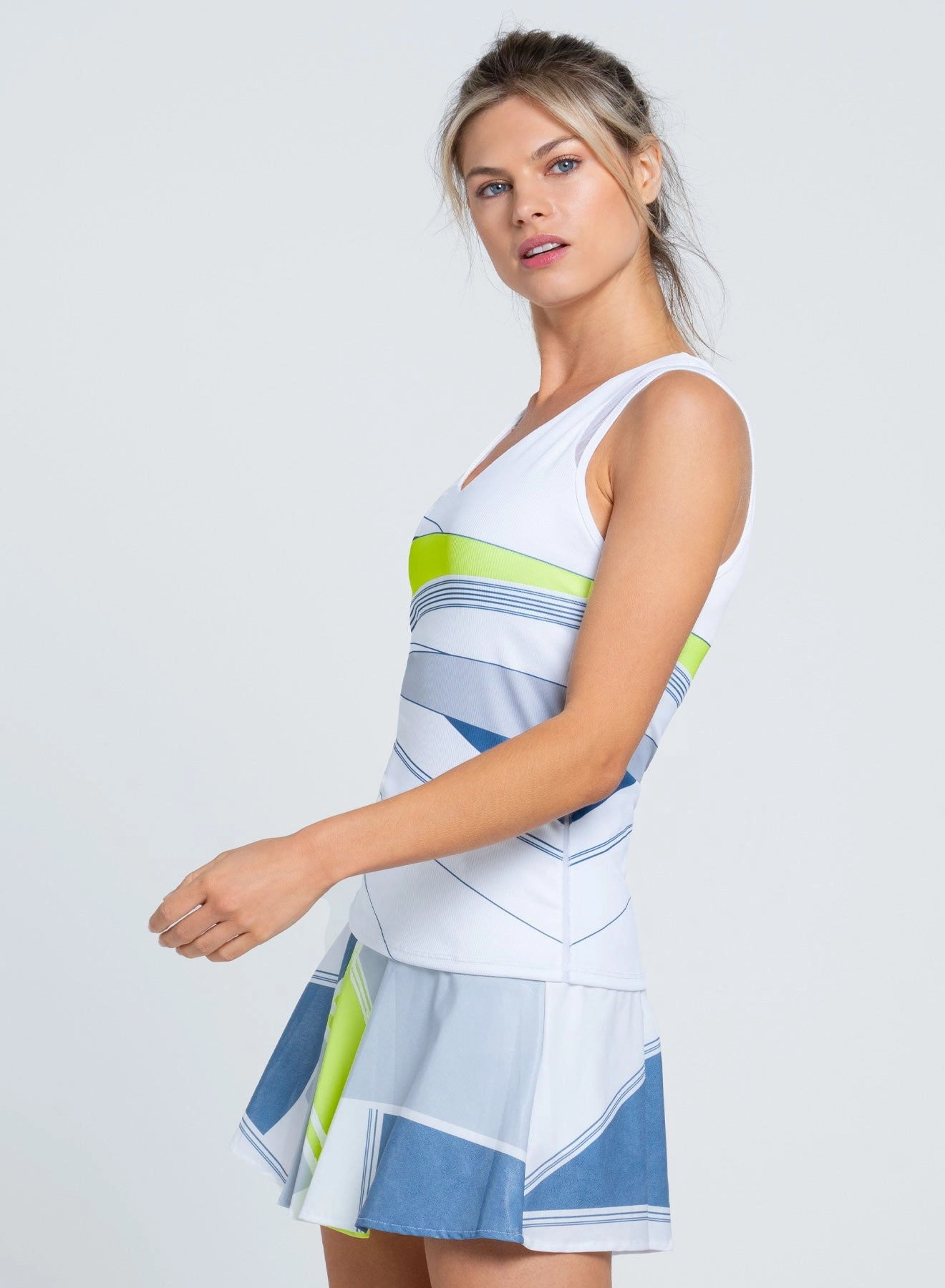 FourWay Stretch Going Strong Tank