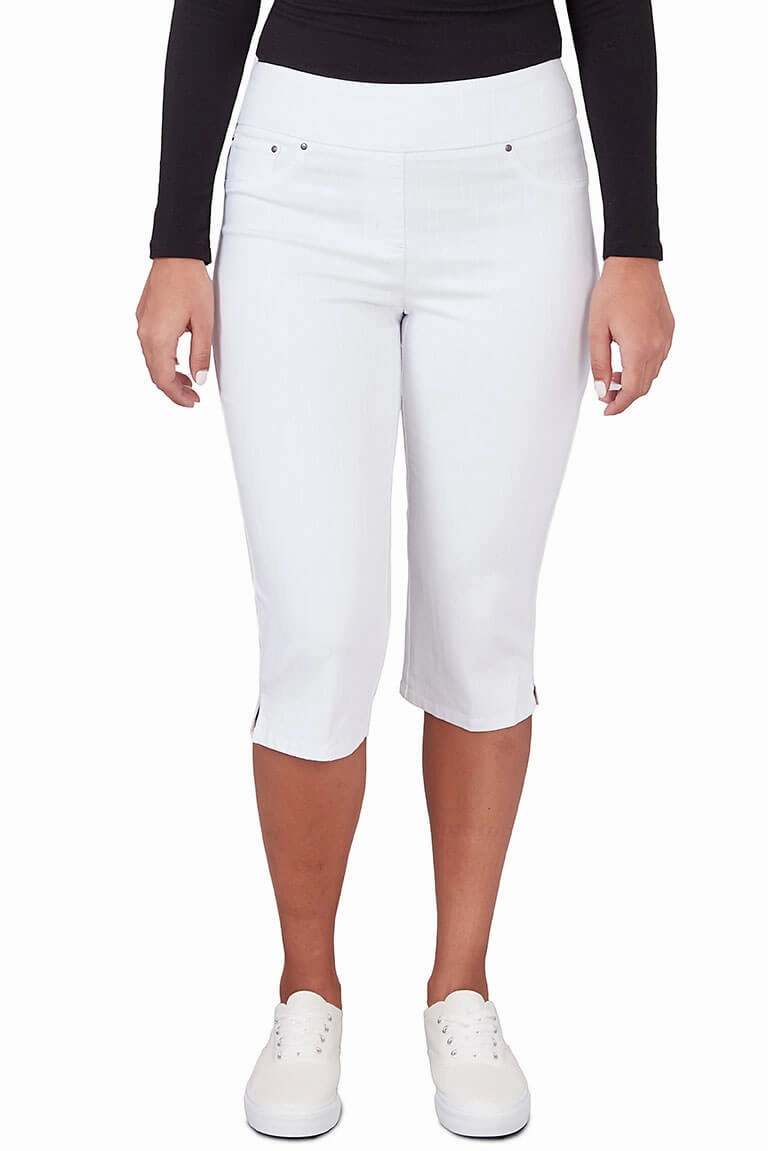 Sleek Appearance Flattering Shape Pull-On Stretch Denim Clamdigger Pant