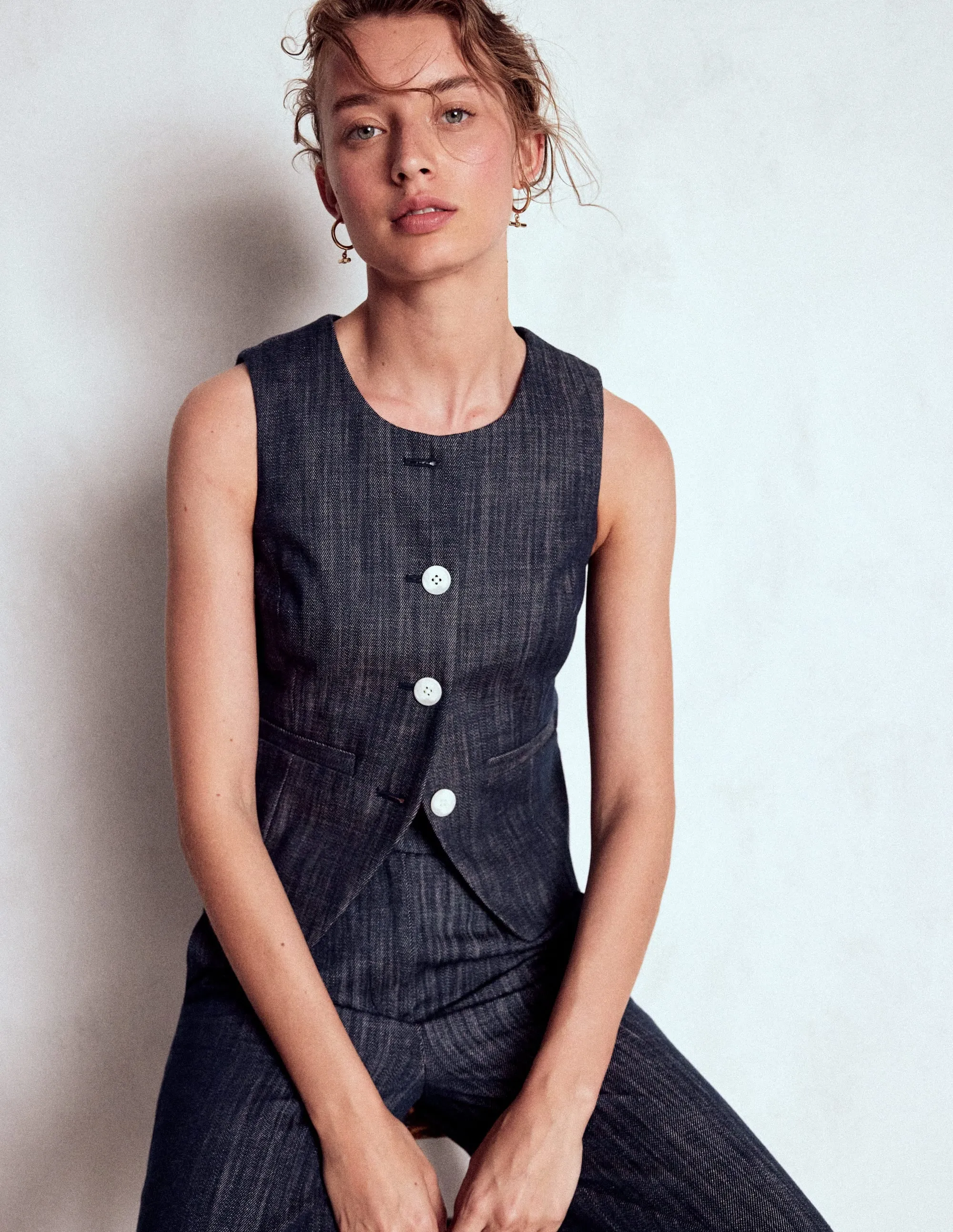 Tailored Twill Waistcoat-Navy, Indigo Transitional City Fit Modern Functional Design