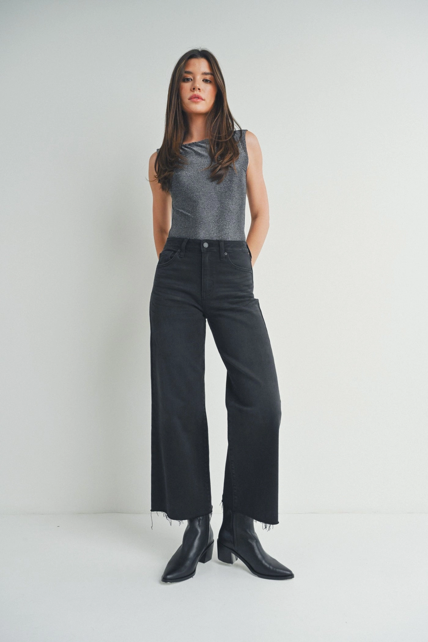 TATUM WIDE LEG JEANS Outdoor Comfort Minimal Edge