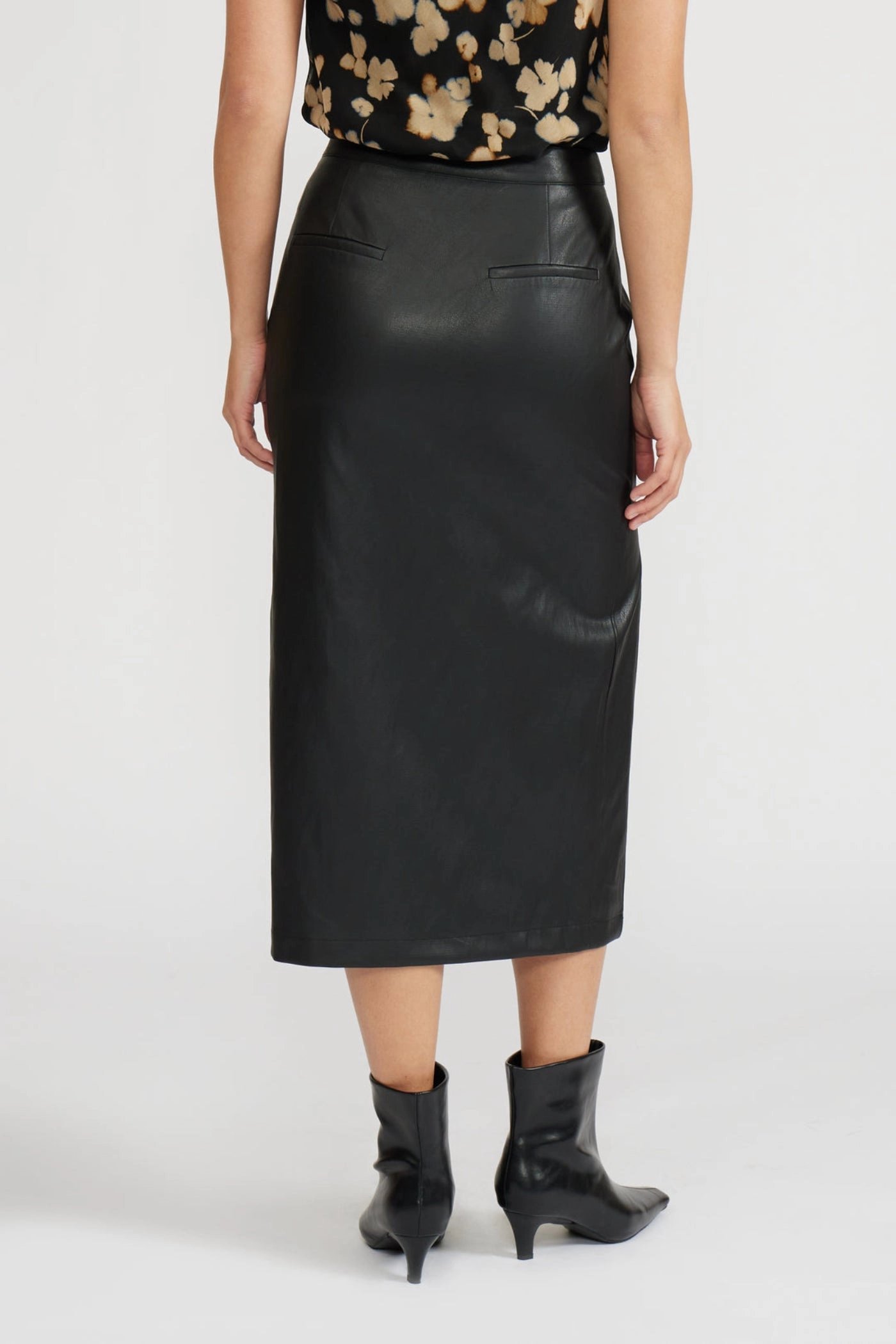 TAYLOR LEATHER MIDI SKIRT Elegant Look Iconic Style