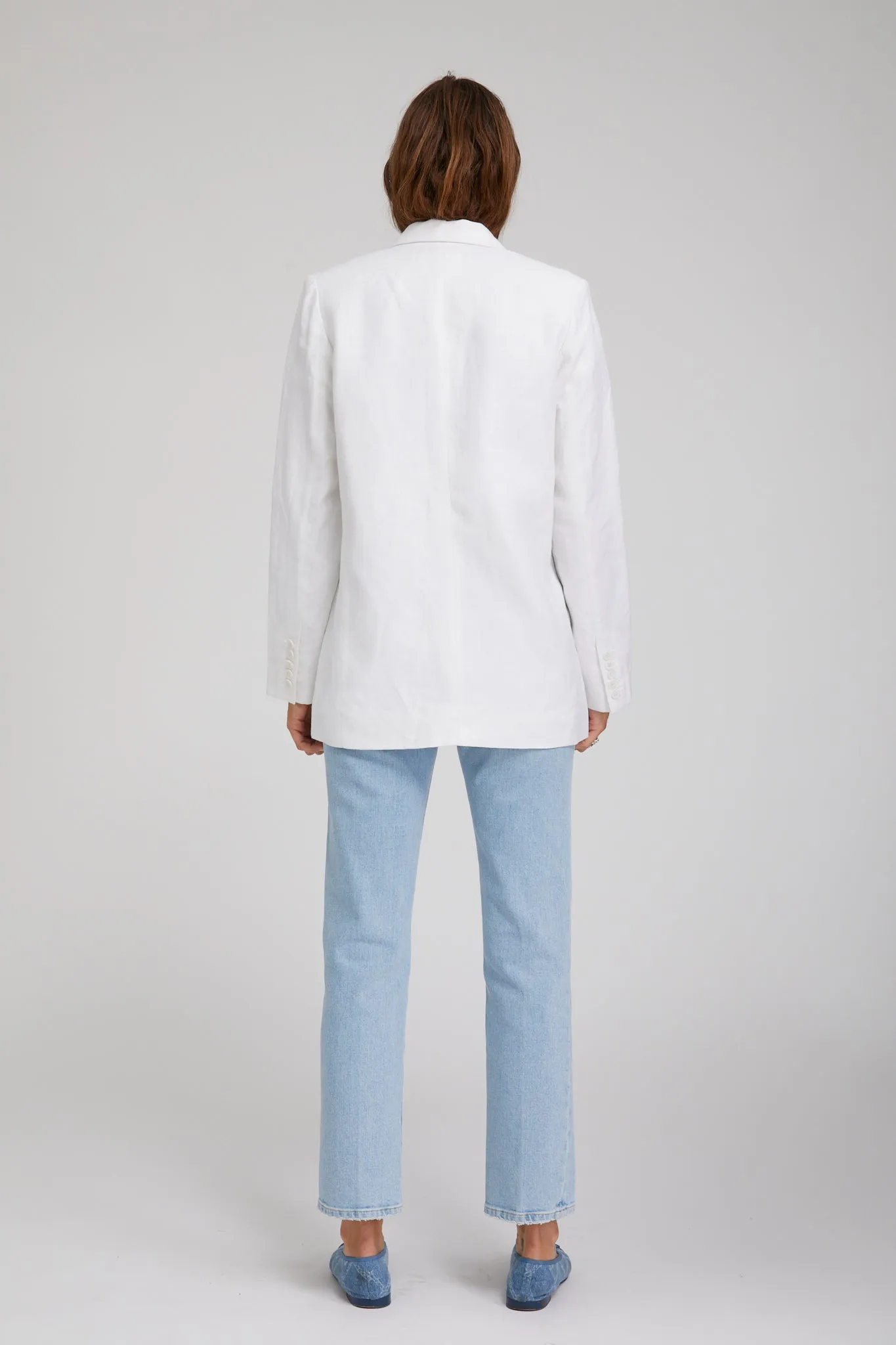 Airflow Ventilation HighNeckDesign White Linen Blazer