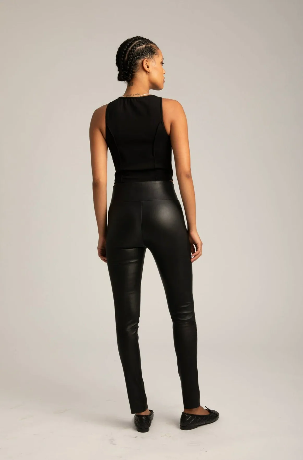 Black Audrey Pintuck Top SnagProof Double Chest Pocket