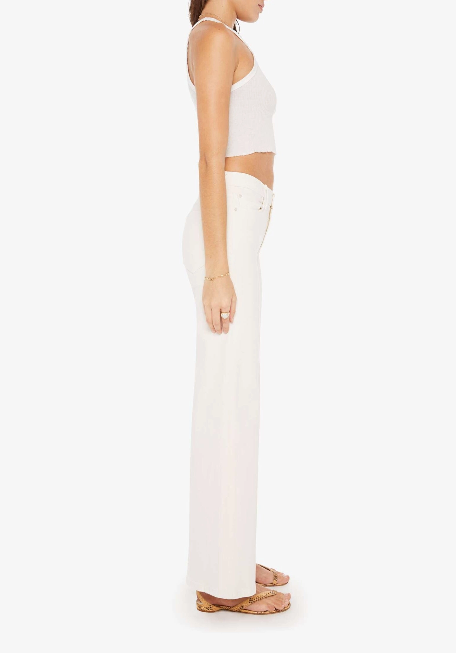 The Twister Skimp in Cream Puffs Effortless Layer Travel Outfit Music Event