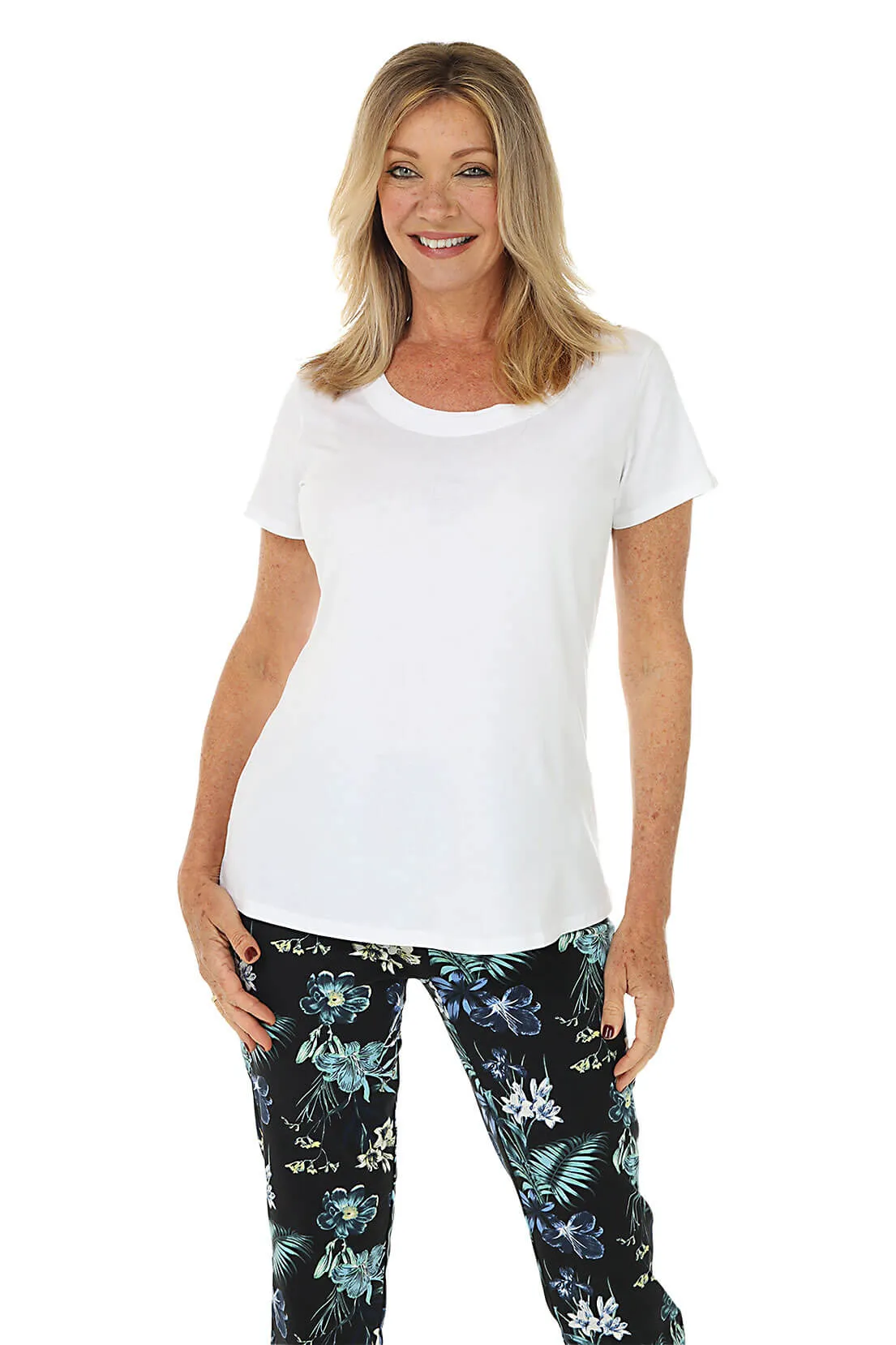 Classic Scoop Neck Tee SoftTouchFinish