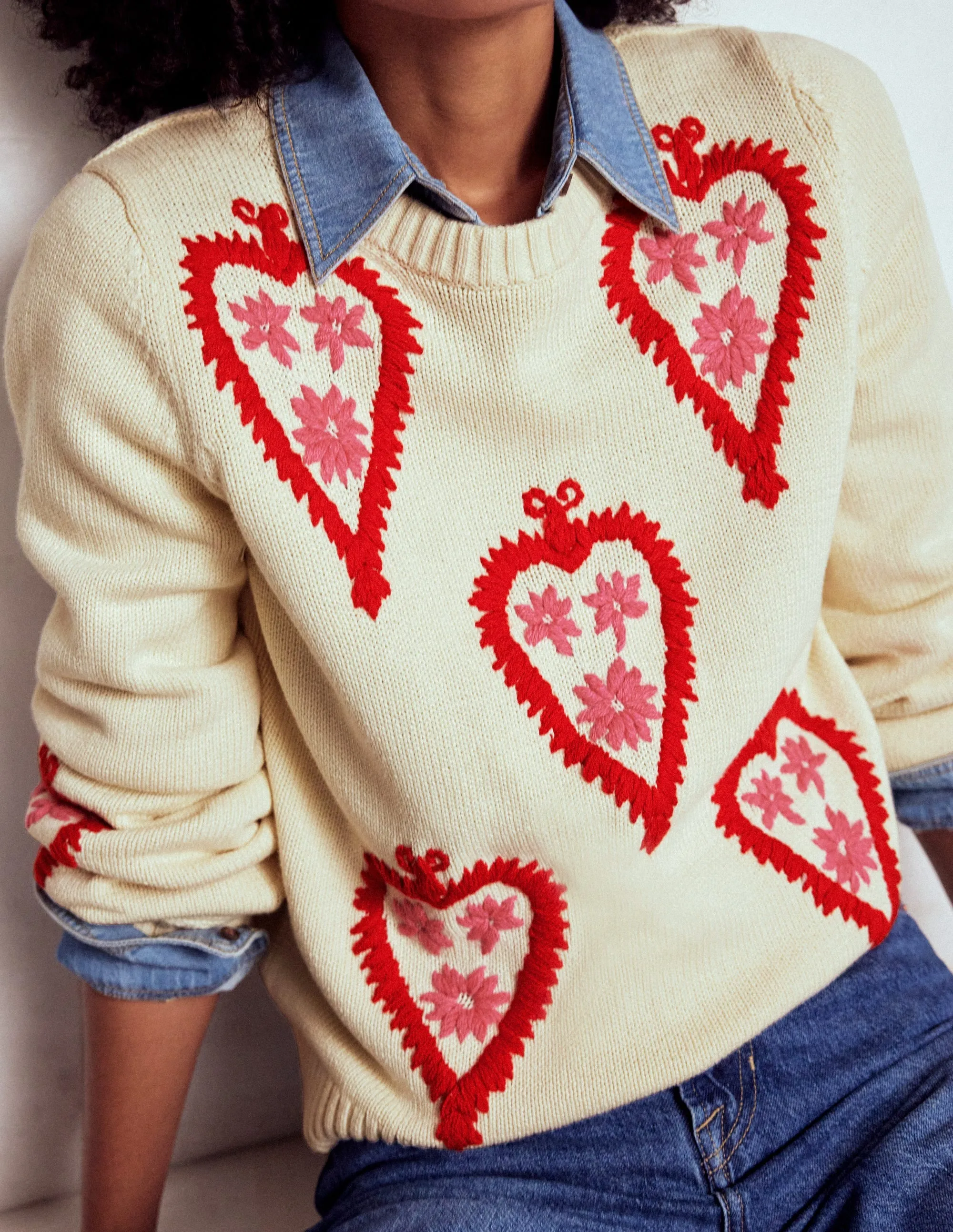 Graphic Embroidered Jumper-Warm Ivory, Hearts Urban Trend Quiet Tone