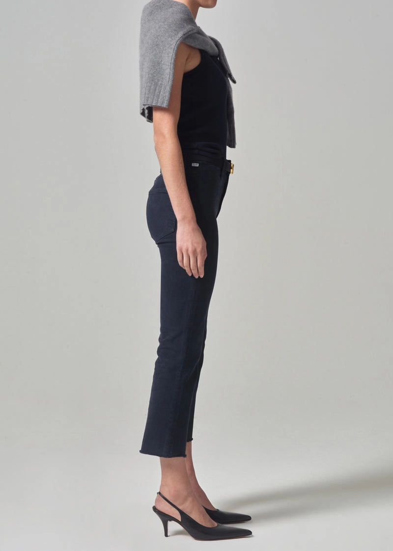 Loose High Quality Morning Stroll Isola Cropped Trouser in Navy