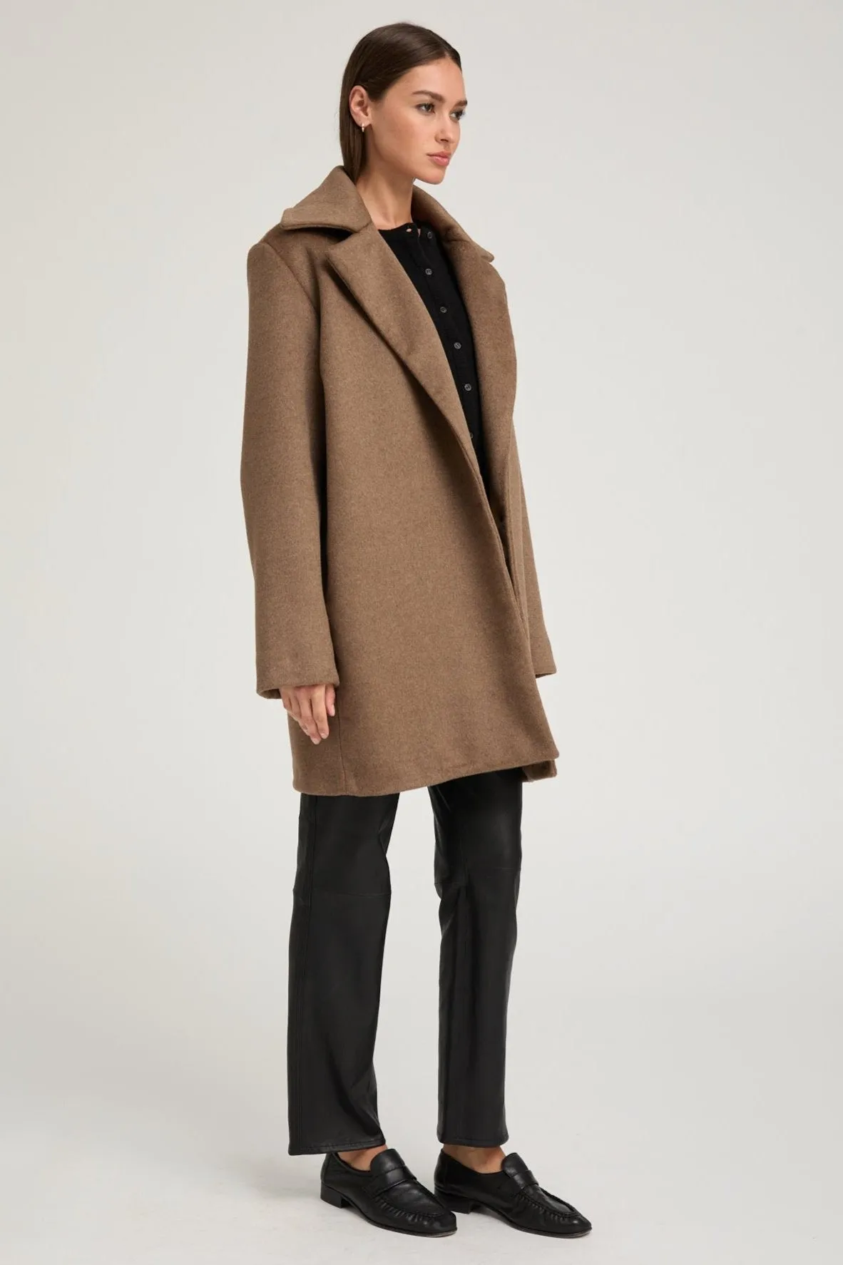 Truffle Cashmere Short Classic Coat All Season No Smell