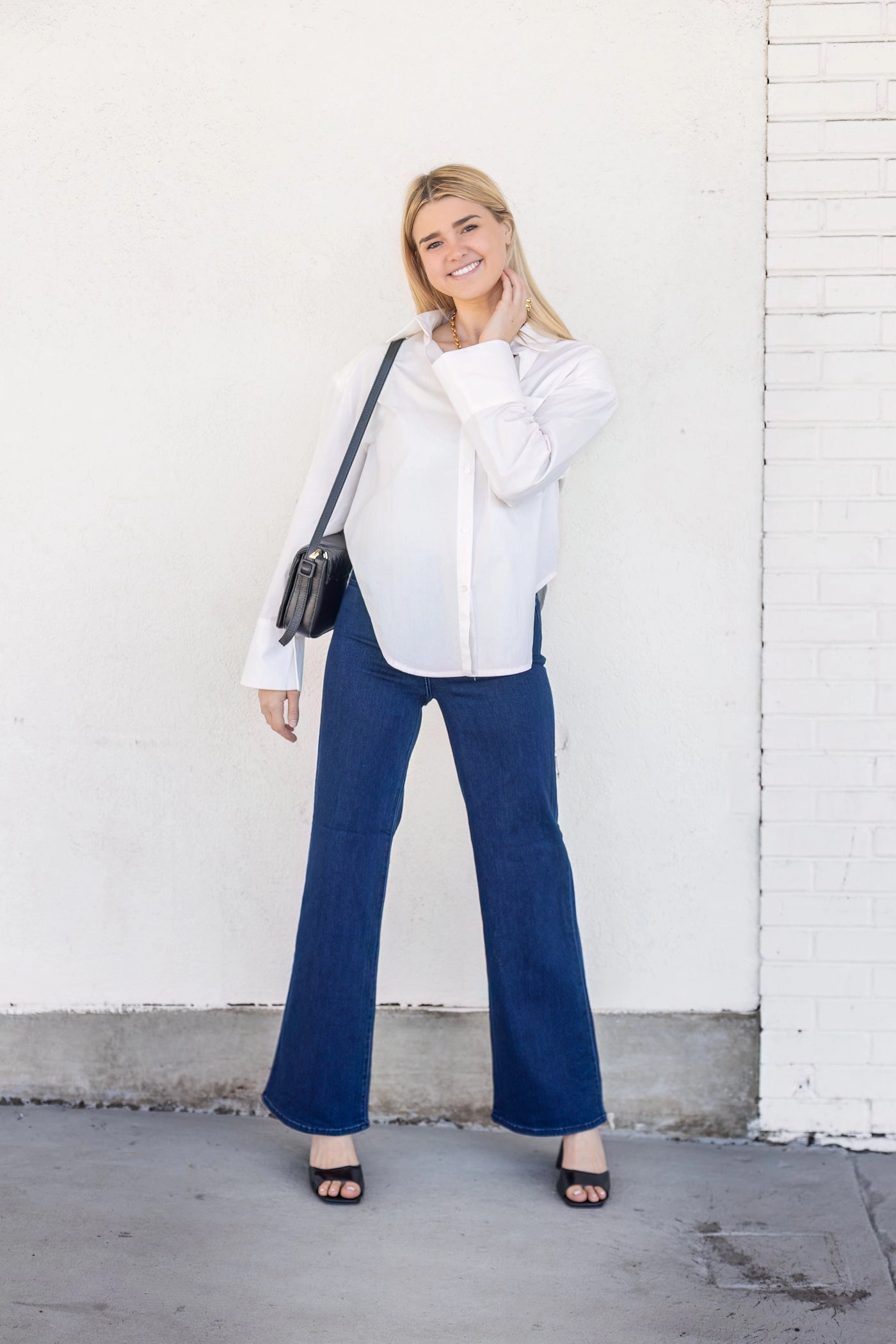 VALENTINA DARK JEANS Clean Cut