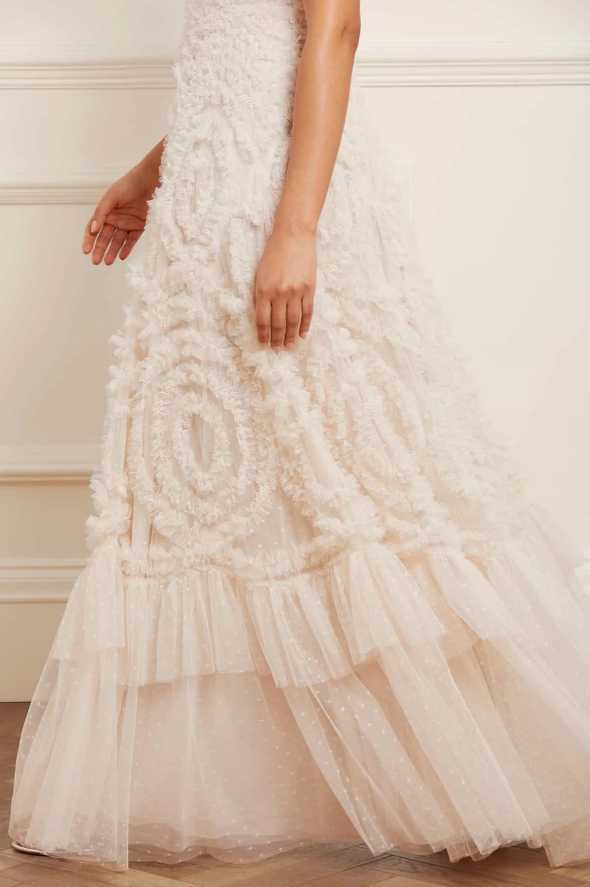 Verity Ruffle V-Neck Gown Lounge Feel Chill Detail