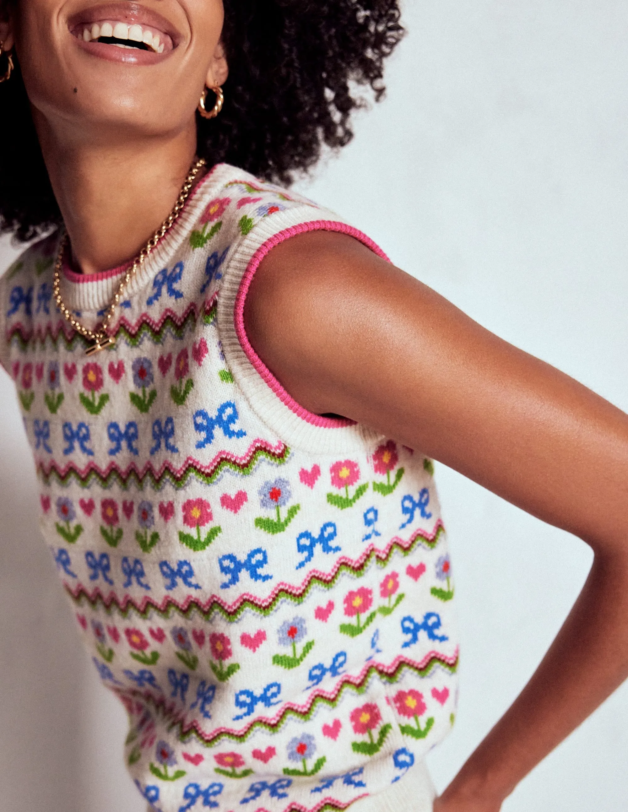 Breathable Honeycomb Weave Edie Fair Isle Tank-Oatmeal Melange, Flowers