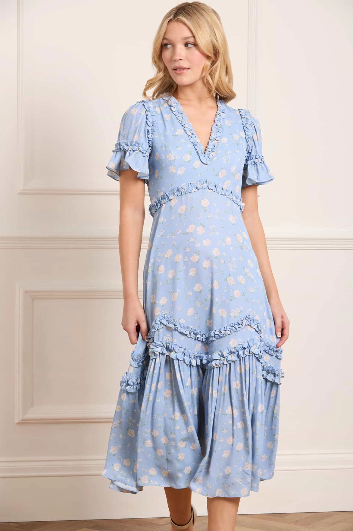 Rose Ditsy Satin V-Neck Ballerina Dress museum visit Romantic Hour