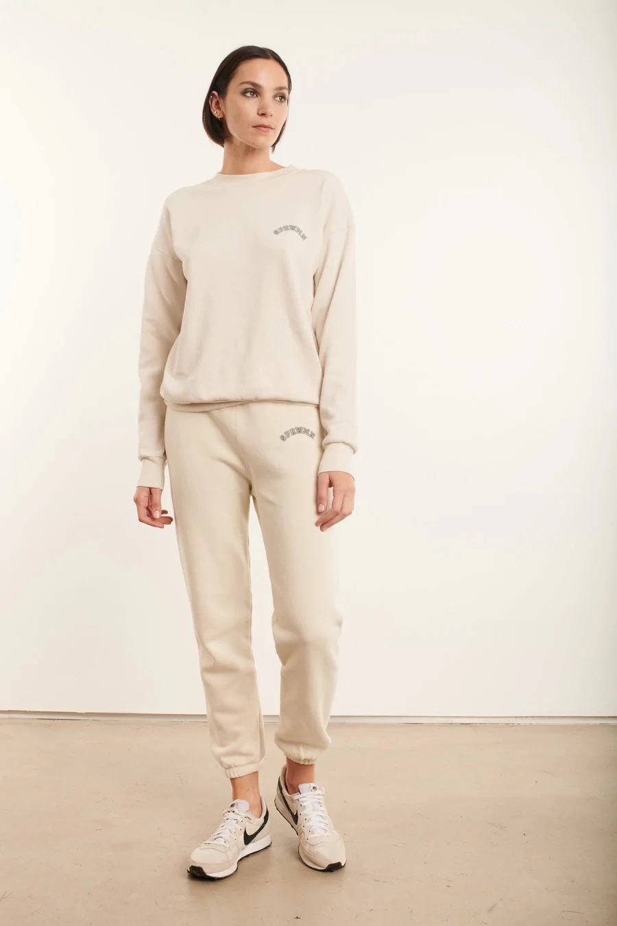 AntiPilling Vintage White College Logo Sweatpants