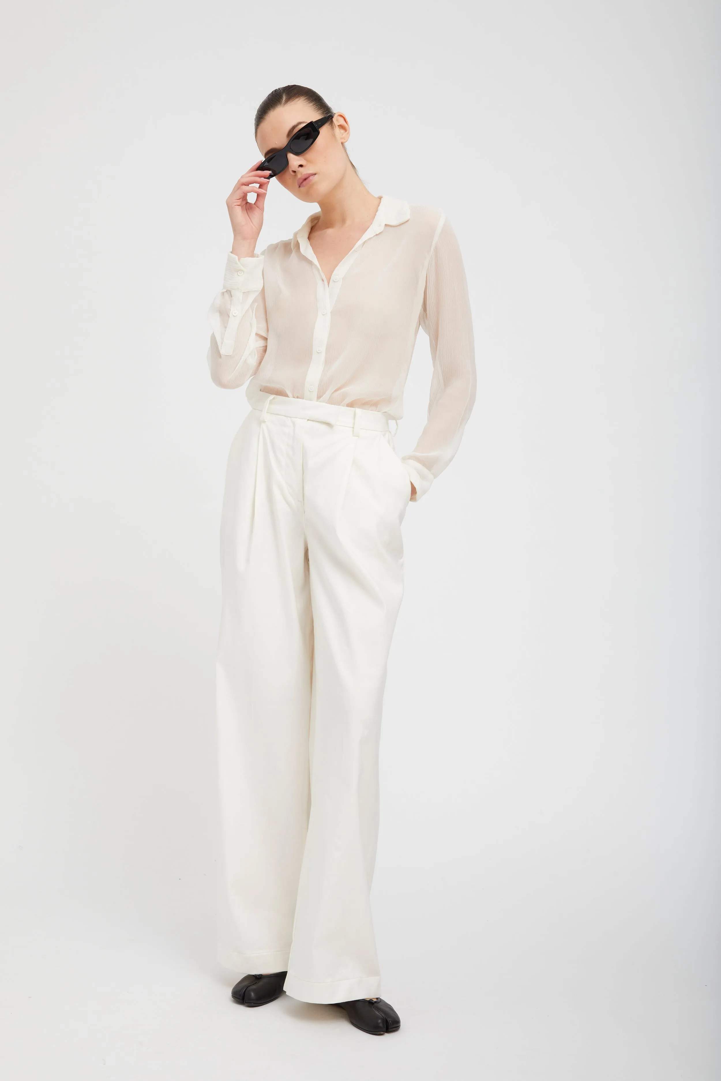 White Crinkle Chiffon Fitted Button Down MoistureWicking Technology HighNeckCut