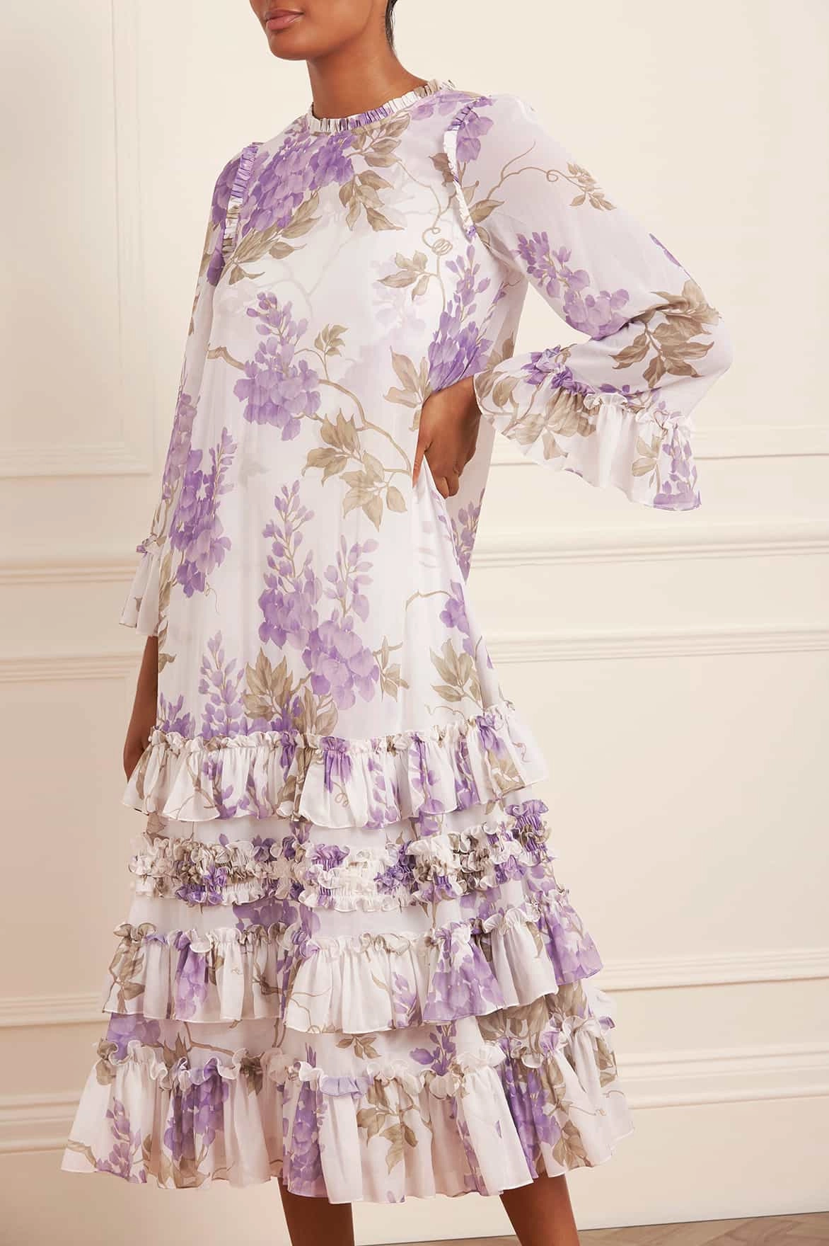 Shiny-Lining Wisteria Chiffon Round Neck Ankle Gown
