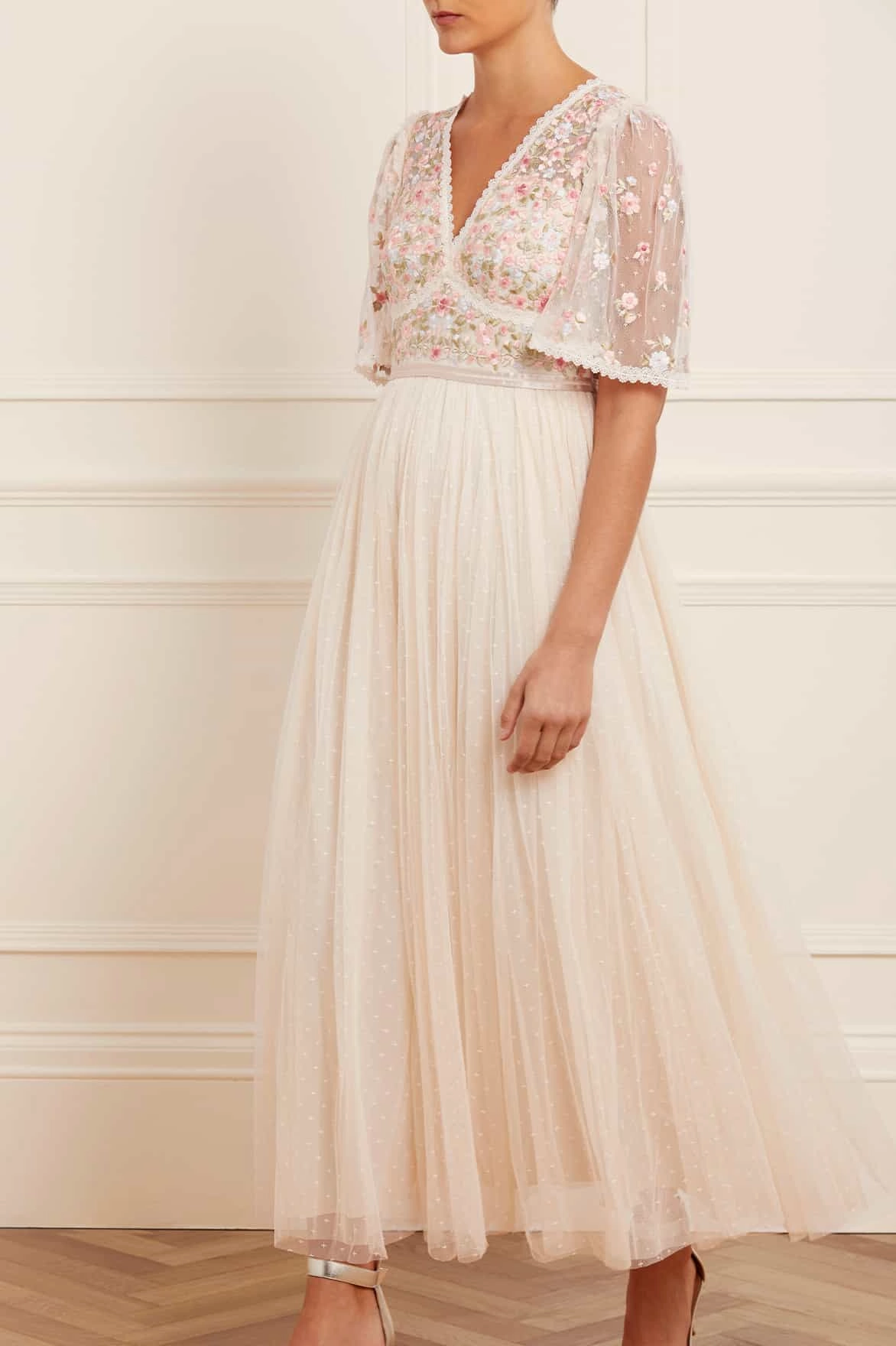 Ribbon Bouquet Bodice Ankle Gown Basic Fashion Playful-Detail