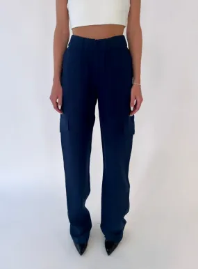 Ergonomic Cut Navy Linen Cargo Pants