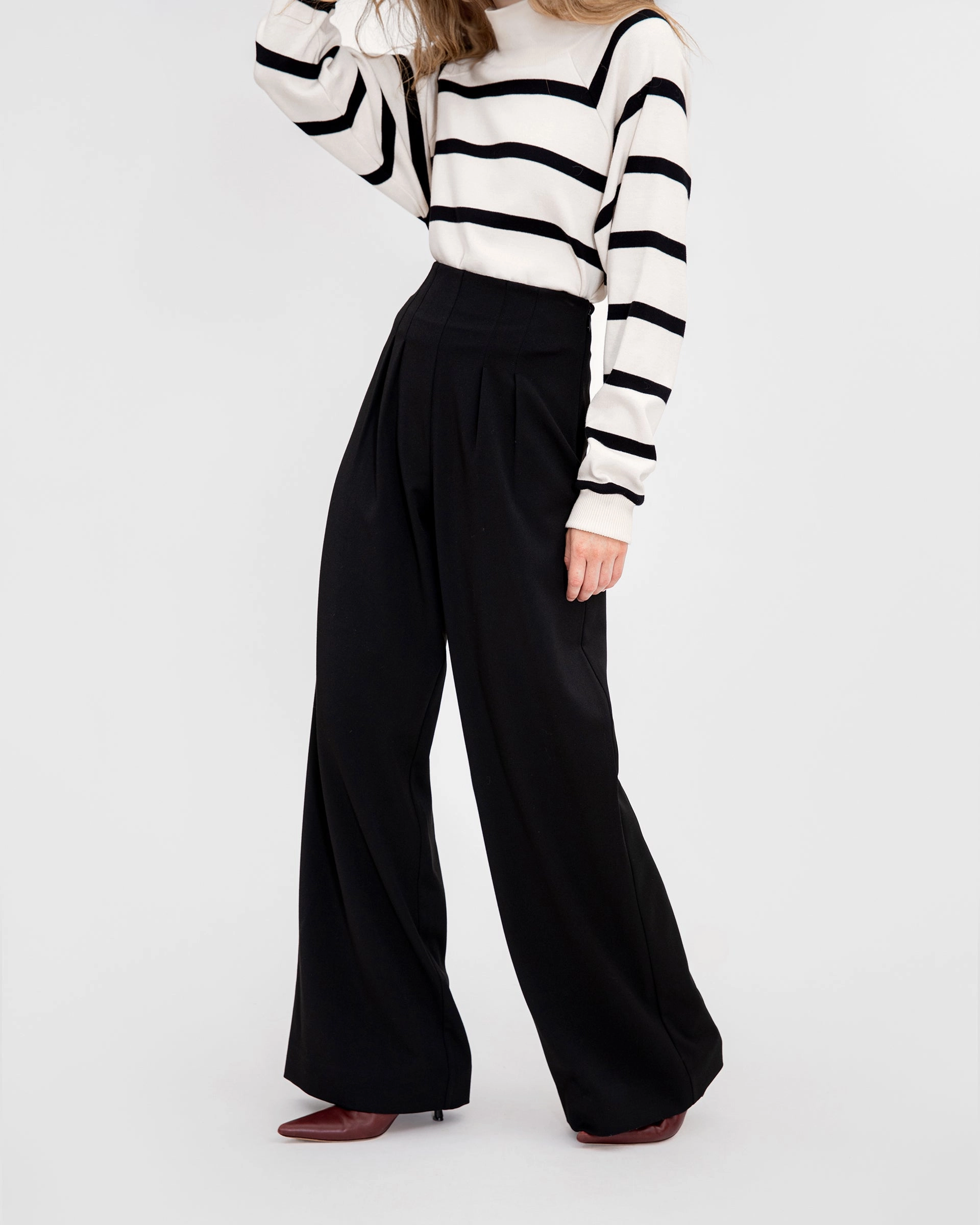 Easy Fit Mid Rise Wren Pant