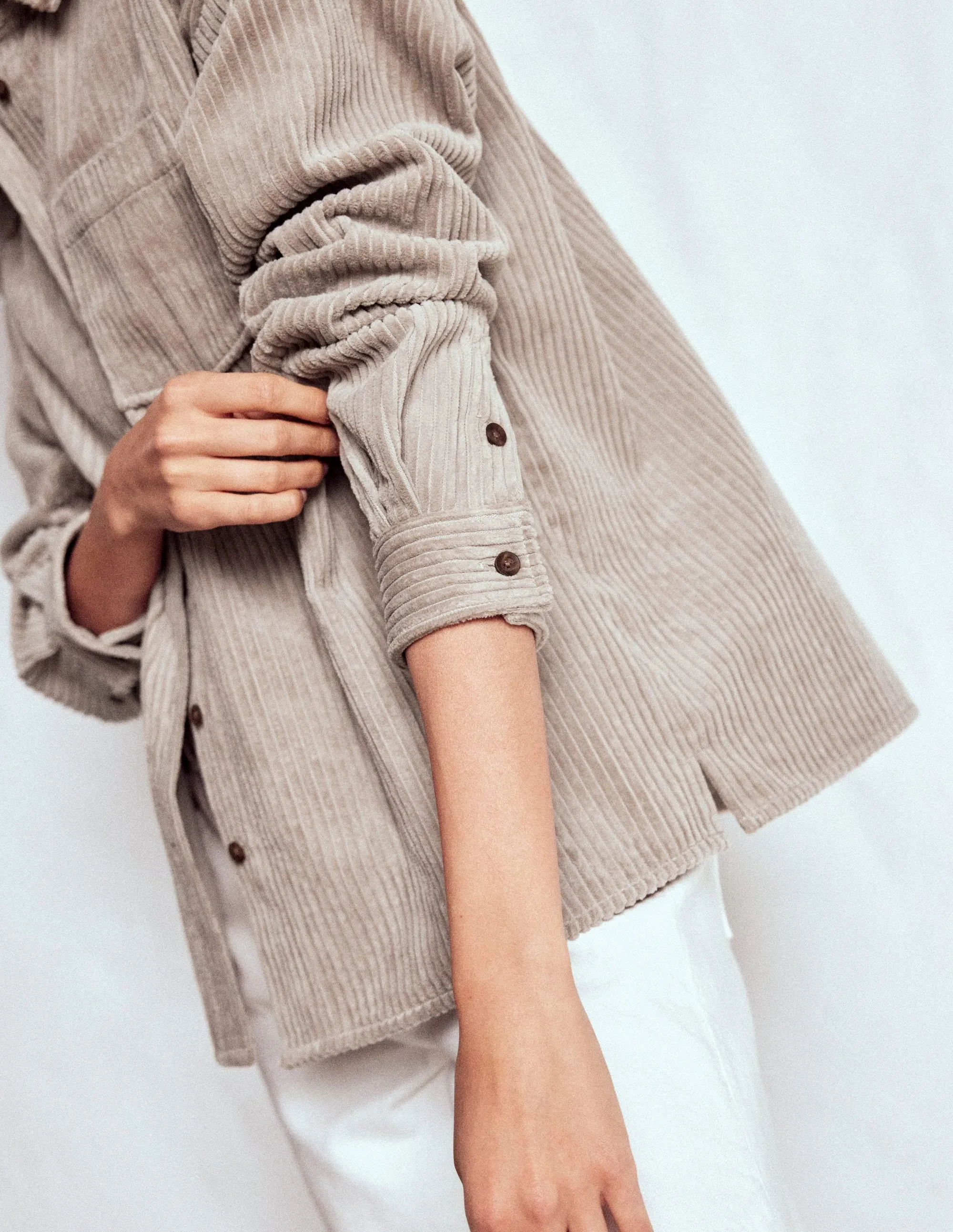 Cord Overshirt-Nutmeg Cooling Technology Wool Sweater