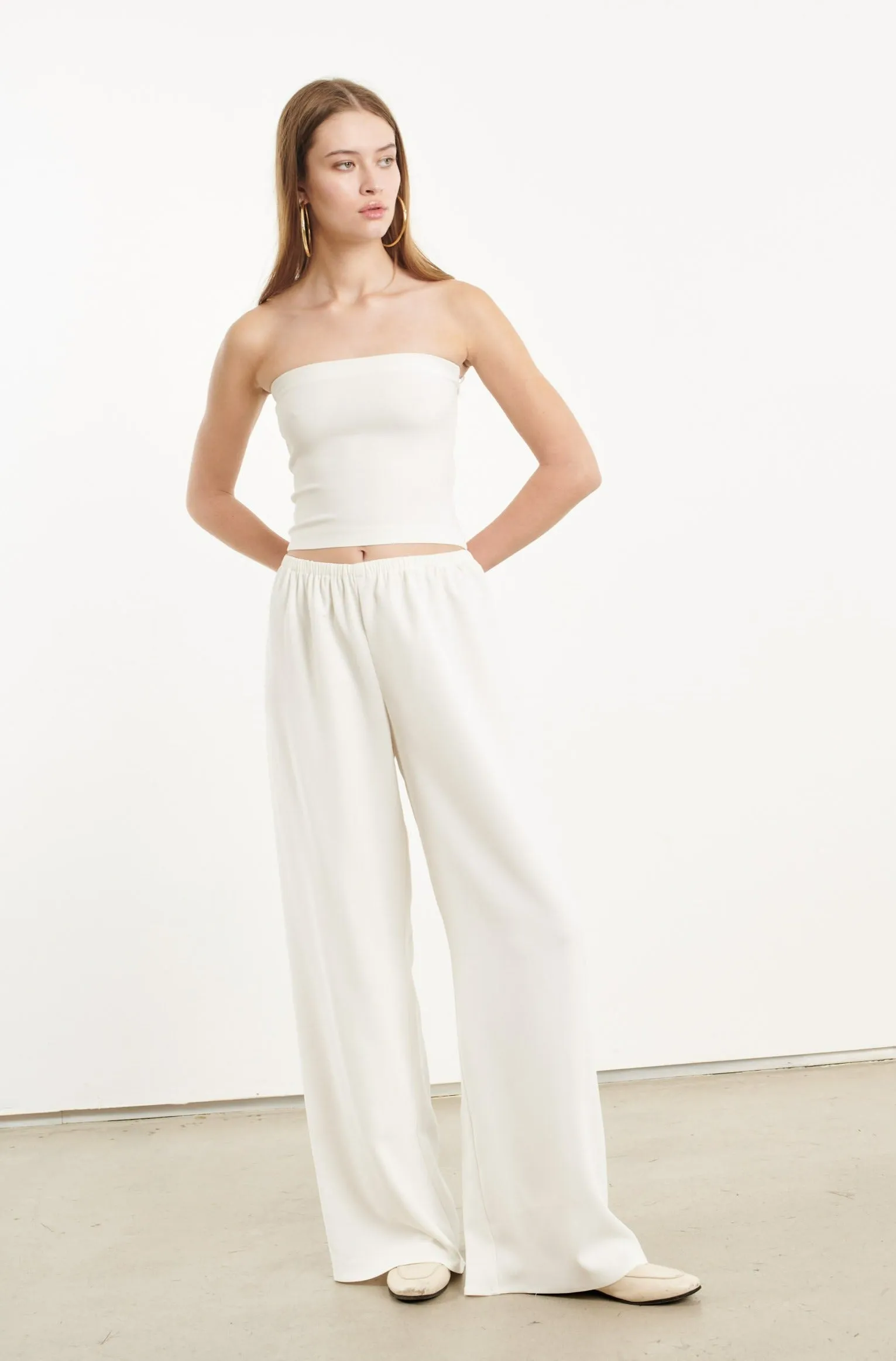 White Crepe Tube Top Sleeveless Tee