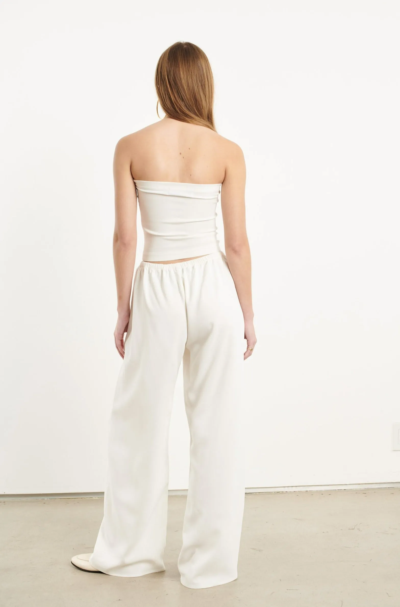 White Crepe Tube Top Stretch Comfort Soft Material
