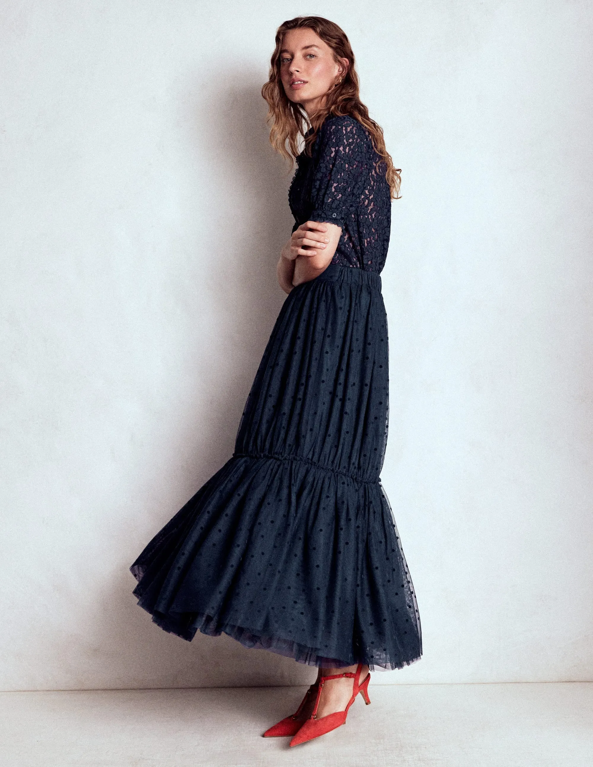 Low Profile Collar Tear Resistant Weave Short Sleeve Lace Blouse-Navy